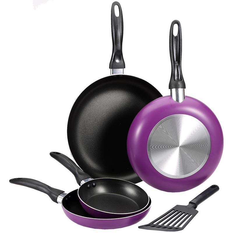 ds38617-2.jpg San Ignacio Koekenpannen 16-20-24-28cm met spatel